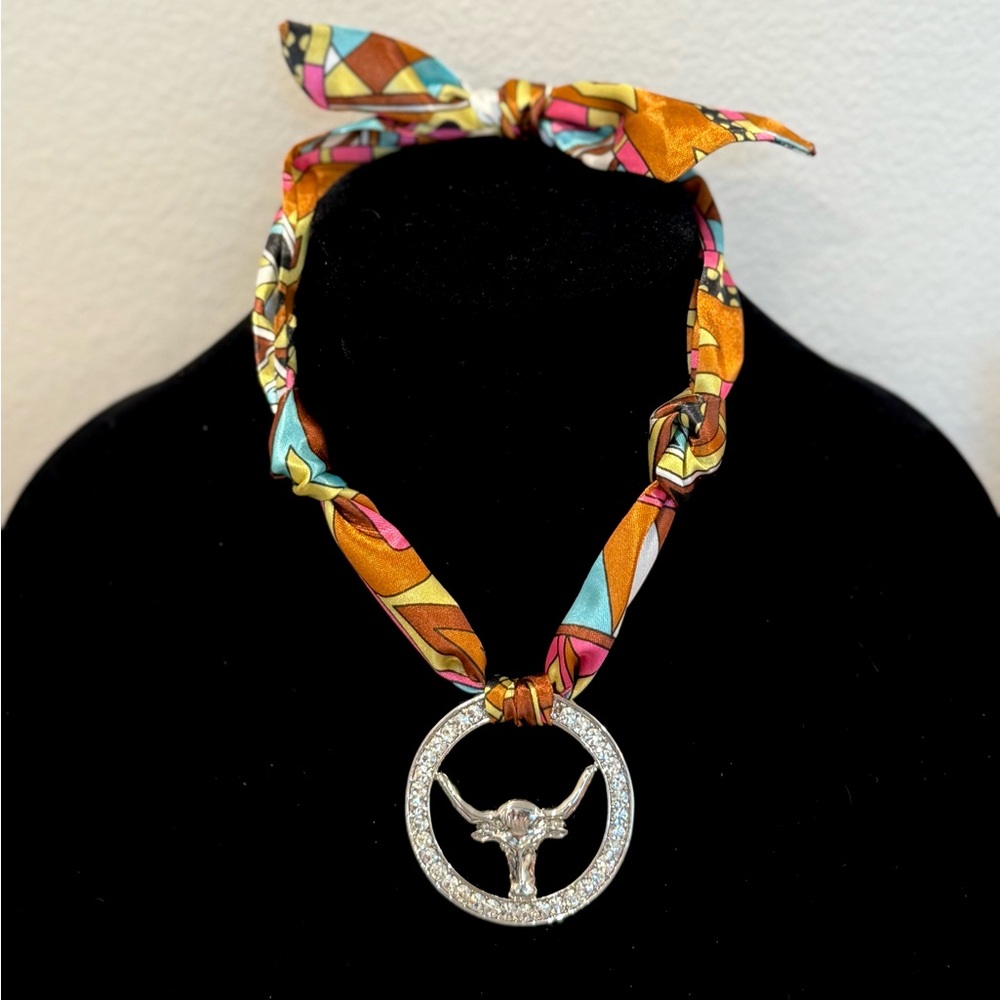 Colorful Scarf Necklace with Crystal Longhorn Pendant